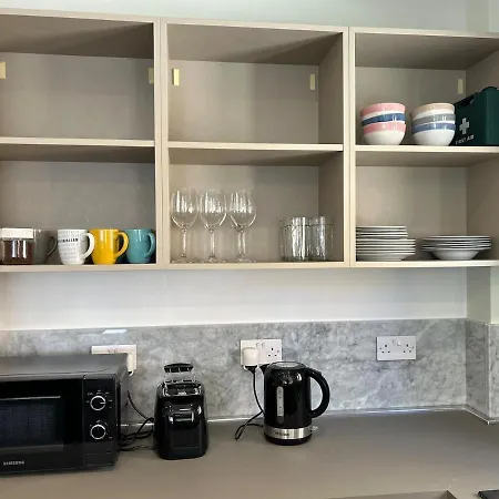 10 Mins To Valletta Modern Seaside Apartment Ta Xbiex