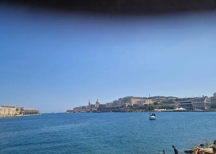 10 Mins To Valletta Modern Seaside * Ta Xbiex