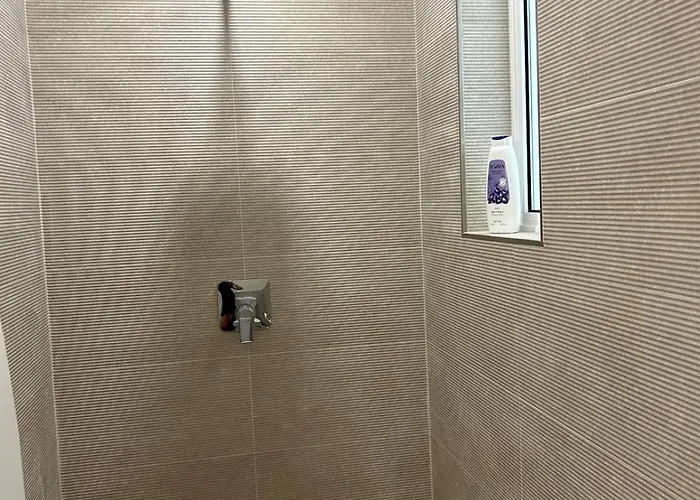 Apartment 10 Mins To Valletta Modern Seaside