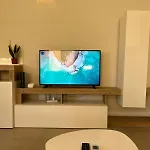 10 Mins To Valletta Modern Seaside Apartment