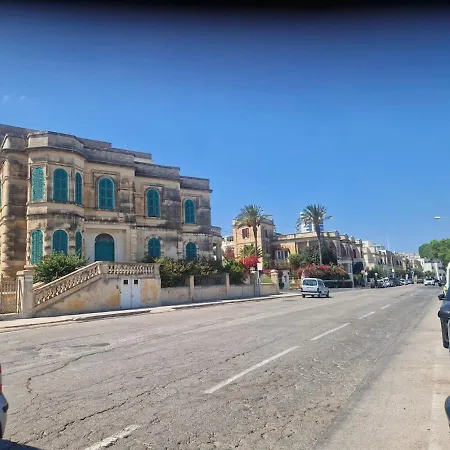 10 Mins To Valletta Modern Seaside Διαμέρισμα *