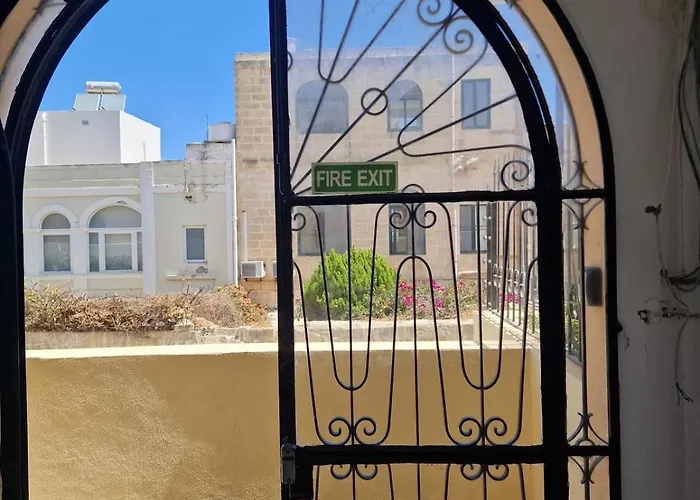 Διαμέρισμα 10 Mins To Valletta Modern Seaside *